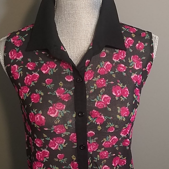 Top - Picture 2 of 2